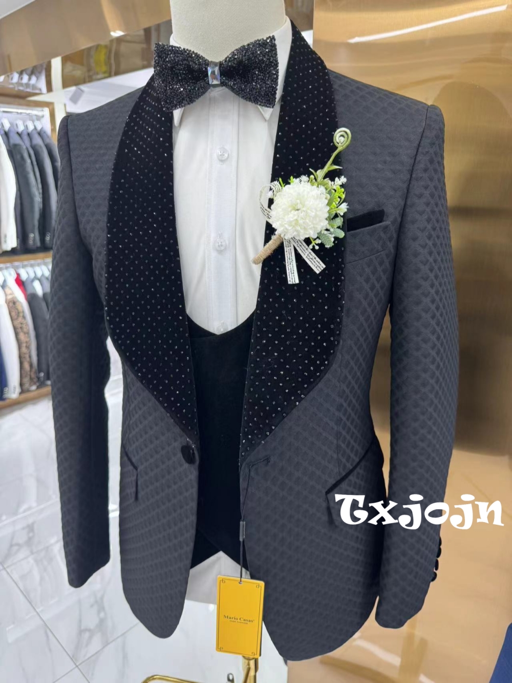 Men'S Luxury Formal Wear - New Luxurious Beaded Tuxedo 3 Pieces